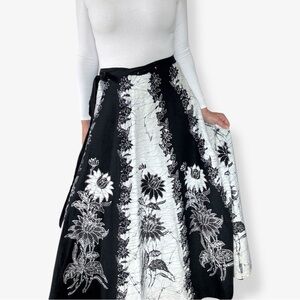 Vintage Jana Floral Maxi Skirt‎ A-Line One Size Cotton Batik Dye Design